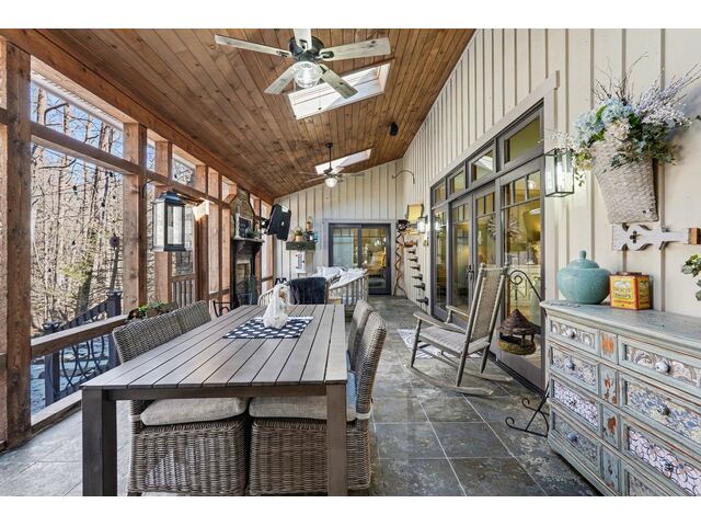 Photo of 2554 Deep Gap Farm Road