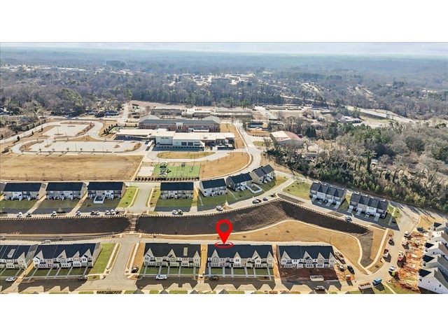 Photo of 460 Mill Park Way Photo of 460 Mill Park Way