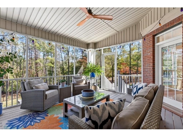 Photo of 823 Inverness Circle Photo of 823 Inverness Circle