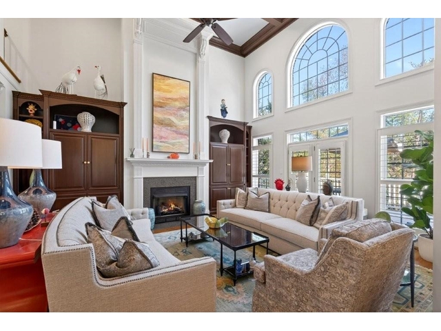 Photo of 823 Inverness Circle Photo of 823 Inverness Circle