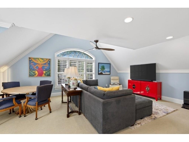 Photo of 823 Inverness Circle Photo of 823 Inverness Circle