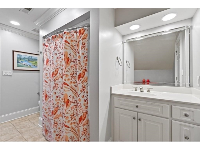 Photo of 823 Inverness Circle Photo of 823 Inverness Circle