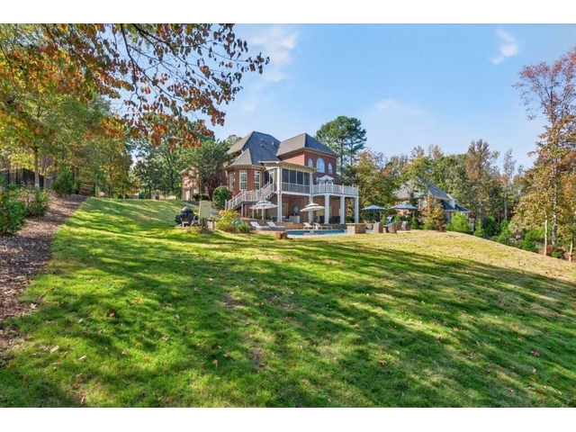 Photo of 823 Inverness Circle Photo of 823 Inverness Circle