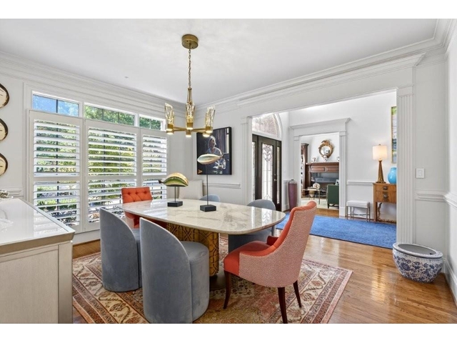 Photo of 823 Inverness Circle Photo of 823 Inverness Circle