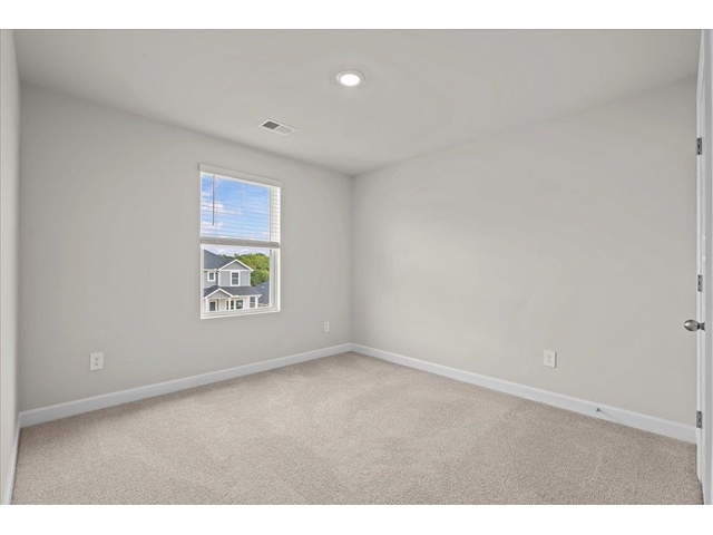 Photo of 563 Ward Wilson Trail