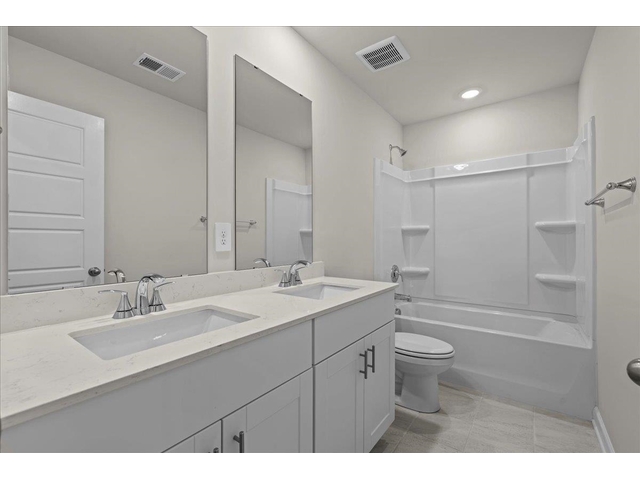 Photo of 563 Ward Wilson Trail