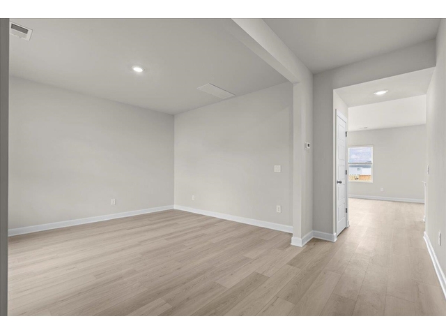 Photo of 563 Ward Wilson Trail