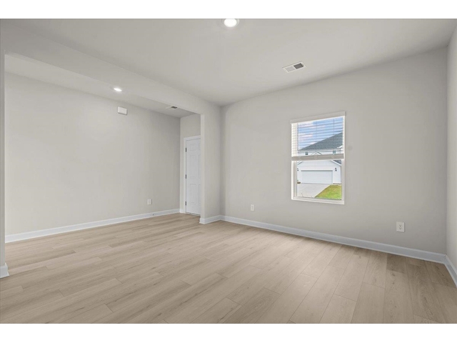 Photo of 563 Ward Wilson Trail