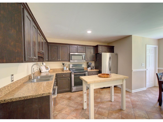 Photo of 517 Signal Hill Lane