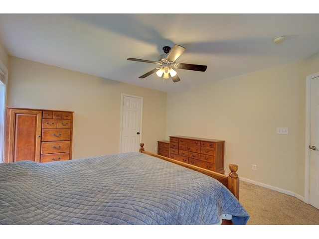 Photo of 517 Signal Hill Lane
