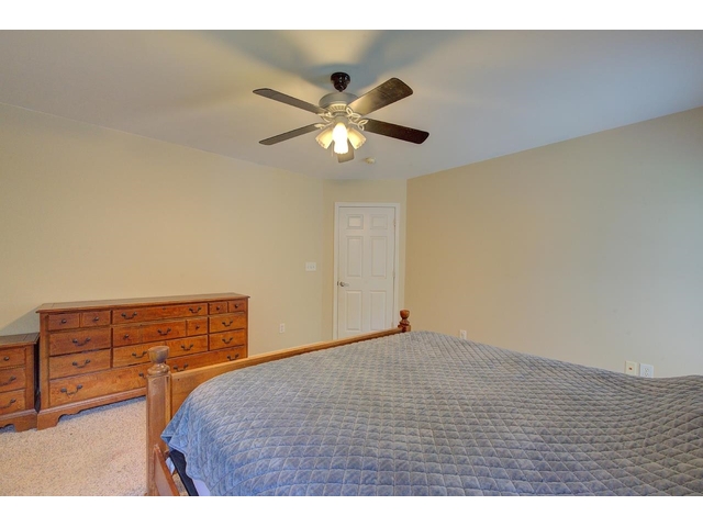 Photo of 517 Signal Hill Lane