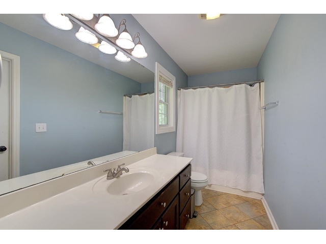 Photo of 517 Signal Hill Lane