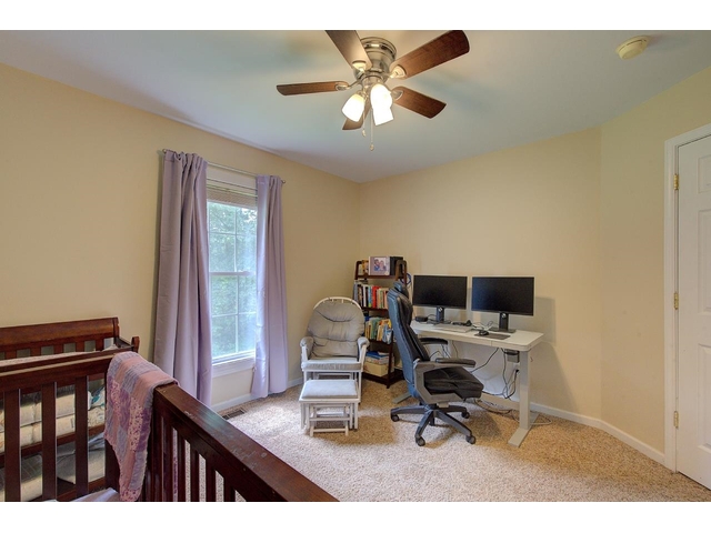 Photo of 517 Signal Hill Lane