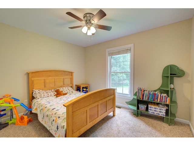 Photo of 517 Signal Hill Lane