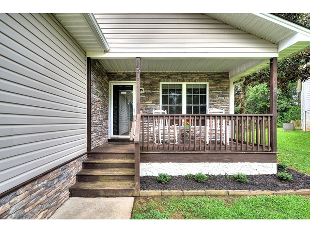 Photo of 517 Signal Hill Lane