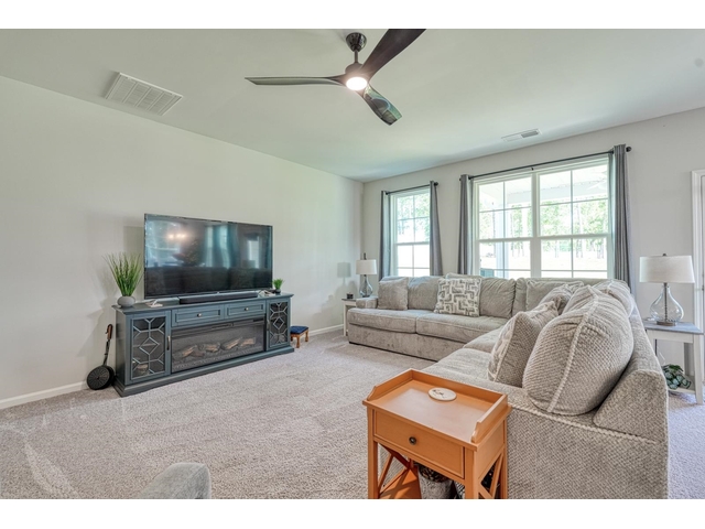 Photo of 4002 Hometown Way Photo of 4002 Hometown Way