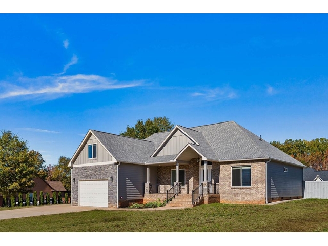 Photo of 338 Jordan Creek Road