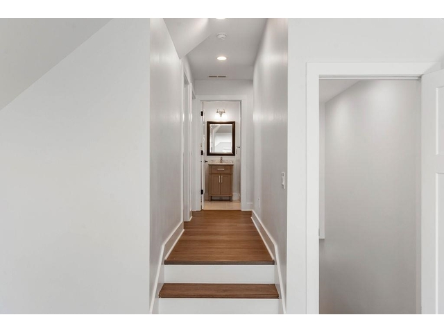 Photo of 338 Jordan Creek Road