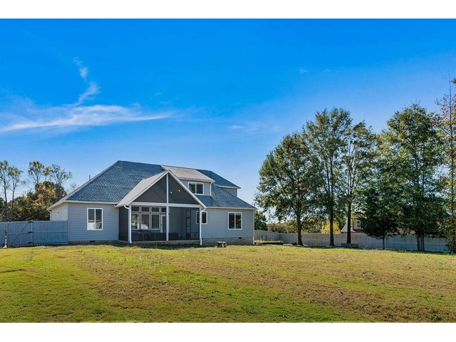 Photo of 338 Jordan Creek Road