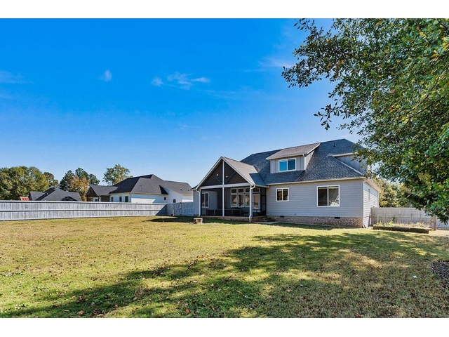 Photo of 338 Jordan Creek Road