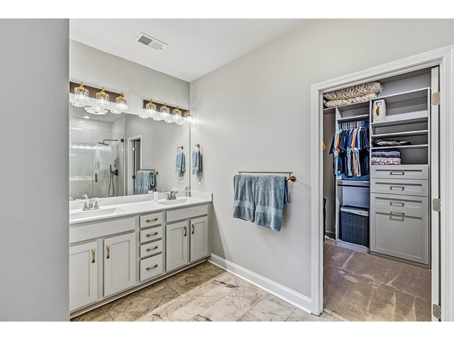 Photo of 517 Flying Squirrel Way