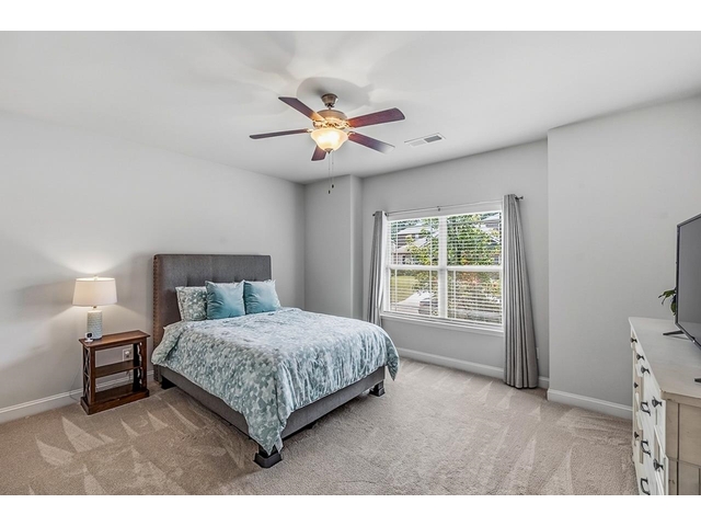 Photo of 517 Flying Squirrel Way