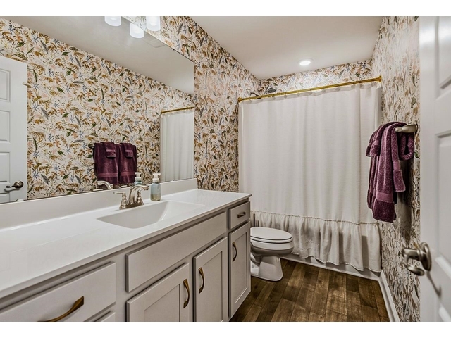 Photo of 517 Flying Squirrel Way