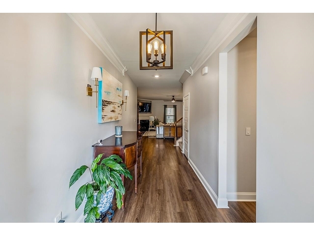 Photo of 517 Flying Squirrel Way