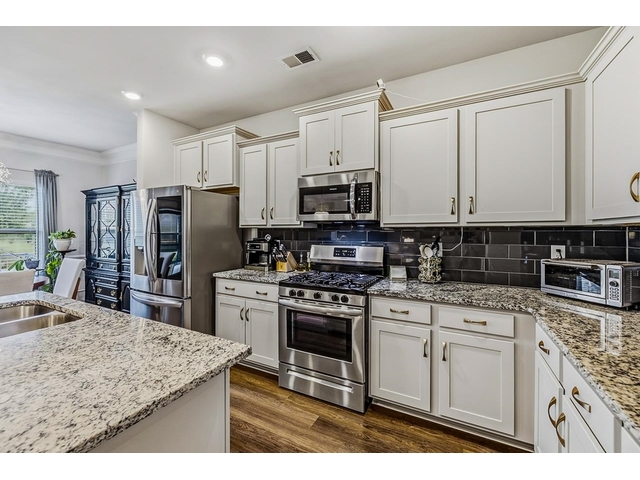 Photo of 517 Flying Squirrel Way