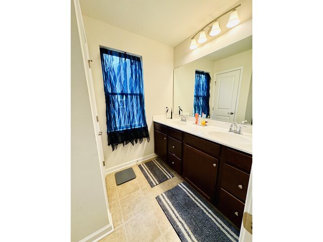 Photo of 411 Triple Crown Way Photo of 411 Triple Crown Way