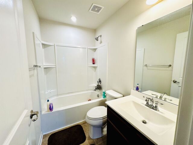 Photo of 411 Triple Crown Way Photo of 411 Triple Crown Way
