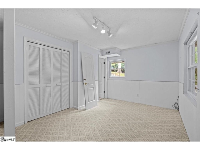 Photo of 150 Orchard Drive Photo of 150 Orchard Drive