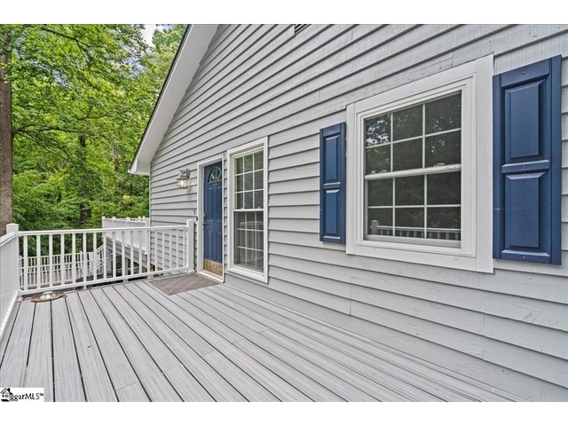 Photo of 150 Orchard Drive Photo of 150 Orchard Drive