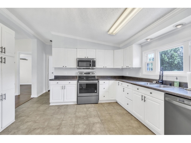 Photo of 360 Holden Road