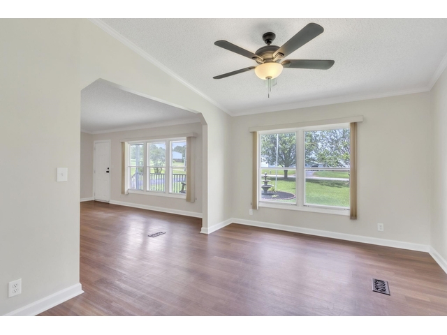 Photo of 360 Holden Road