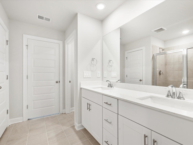 Photo of 494 Harben Drive