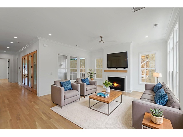 Photo of 138 Silver Hill Street