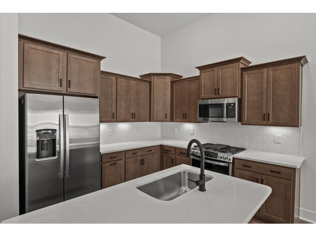 Photo of 242 Telluride Way