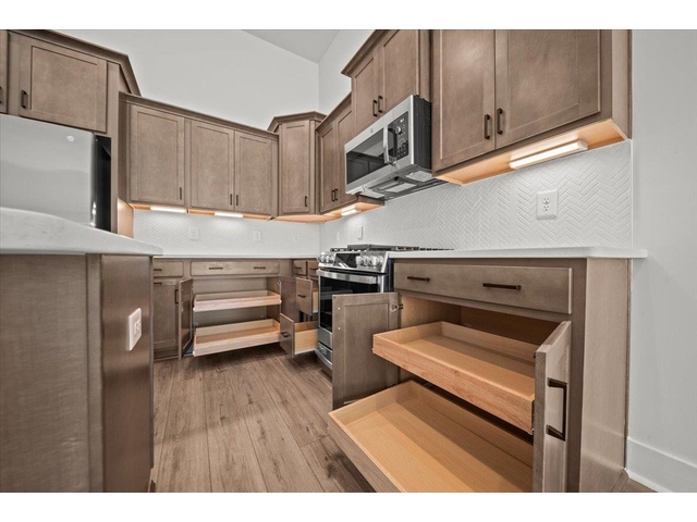 Photo of 242 Telluride Way