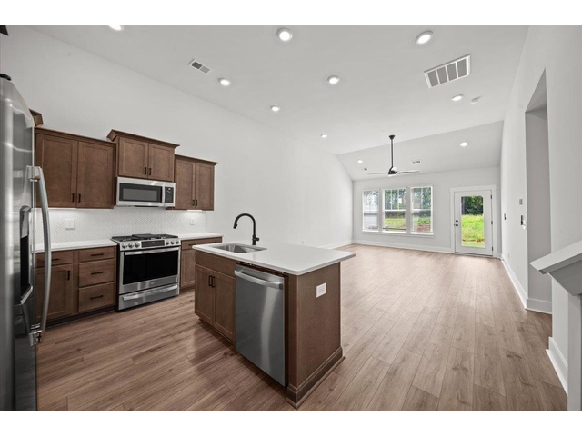 Photo of 242 Telluride Way