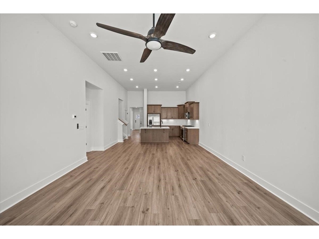 Photo of 242 Telluride Way