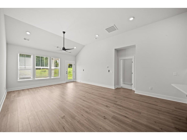 Photo of 242 Telluride Way