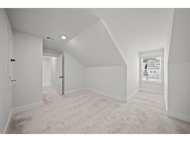 Photo of 242 Telluride Way