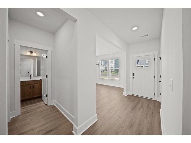 Photo of 242 Telluride Way