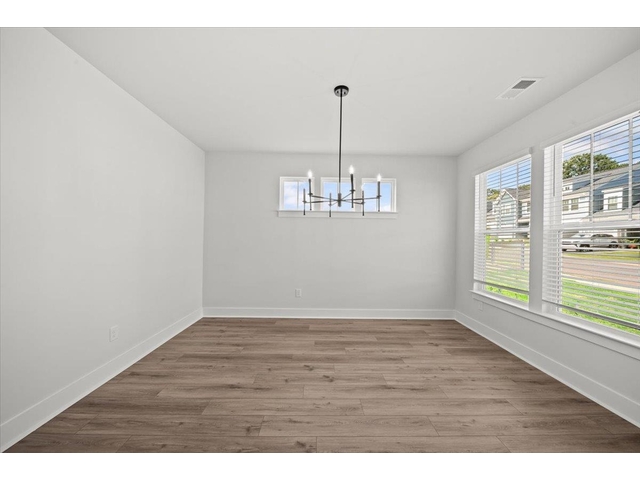 Photo of 242 Telluride Way