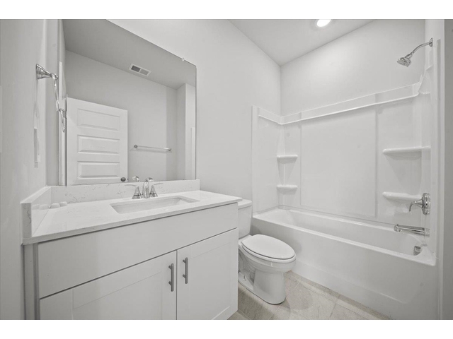 Photo of 102 Longleaf Lane