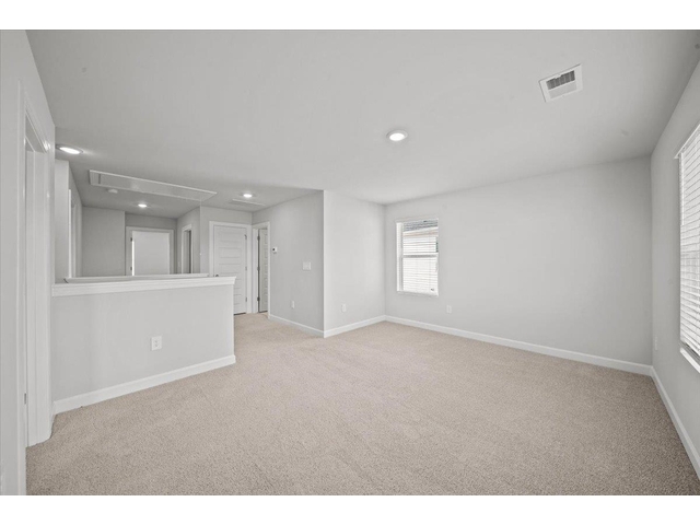 Photo of 102 Longleaf Lane