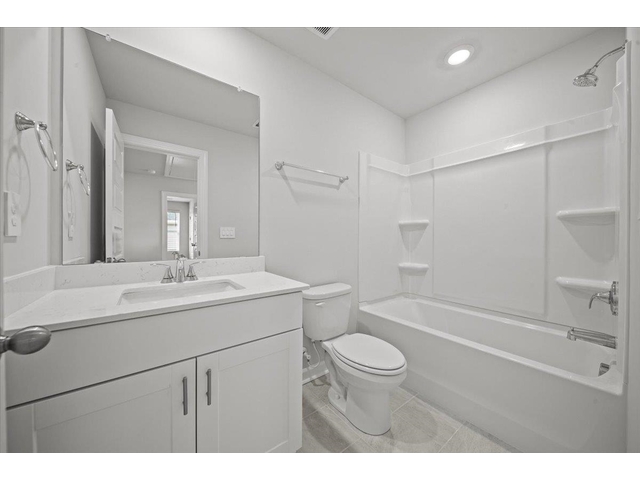 Photo of 102 Longleaf Lane