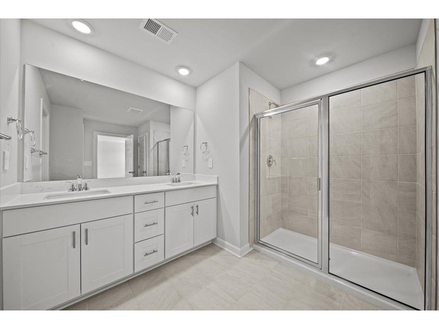 Photo of 102 Longleaf Lane