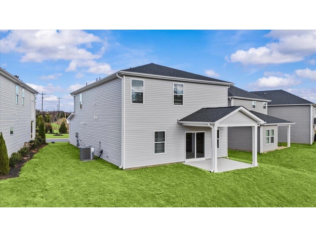 Photo of 102 Longleaf Lane